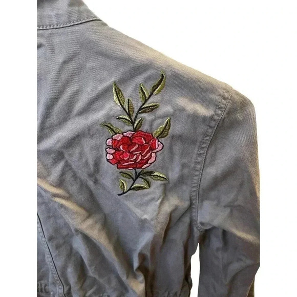 LOFT OUTLET SIZE MEDIUM GRAY JACKET WITH POCKETS - Picture 4 of 4